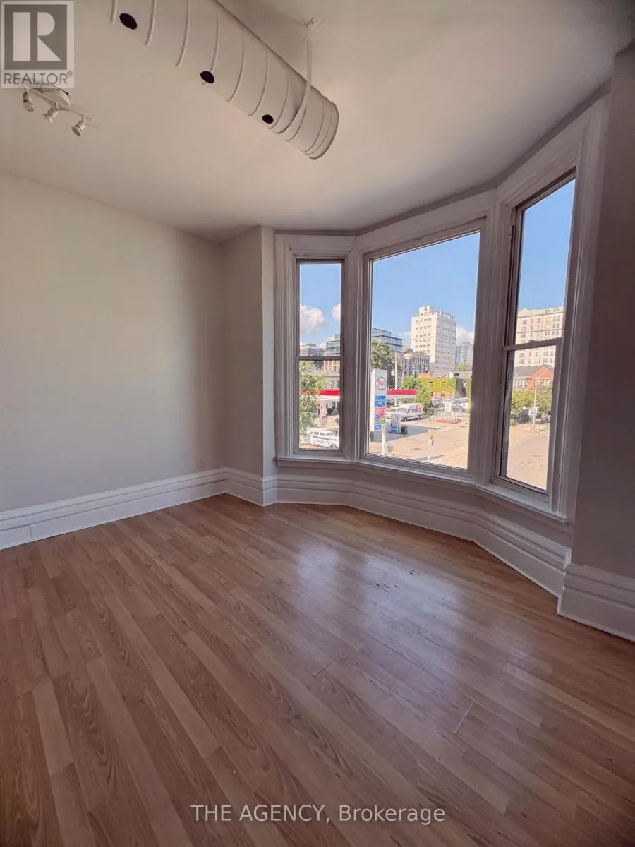 Other for rent: 4 - 139 1/2 John Street S, Hamilton, Ontario L8N 2C3