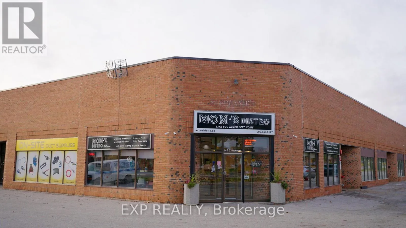 Retail for rent: 4 - 146 Citation Drive, Vaughan, Ontario L4K 2S8