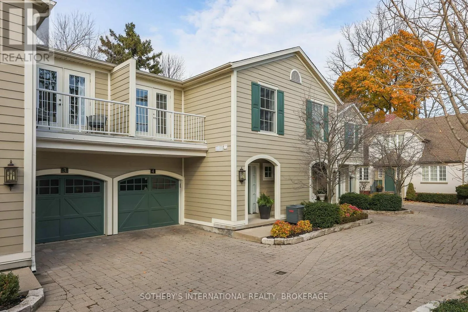 Row / Townhouse for rent: 4 - 175 Queen Street N, Niagara-on-the-Lake, Ontario L0S 1J0