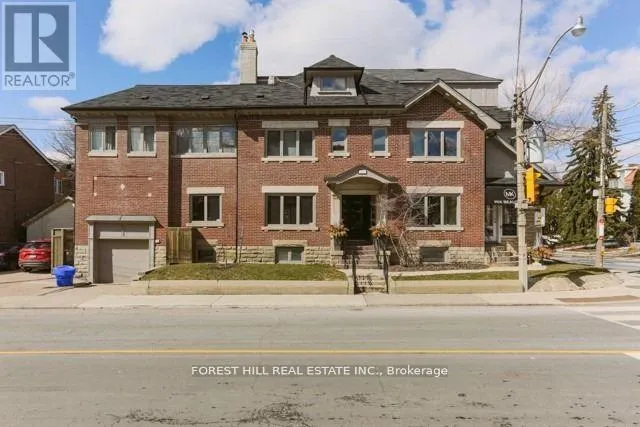 Fourplex for rent: 4 - 216 Heath Street, Toronto, Ontario M5P 1N7
