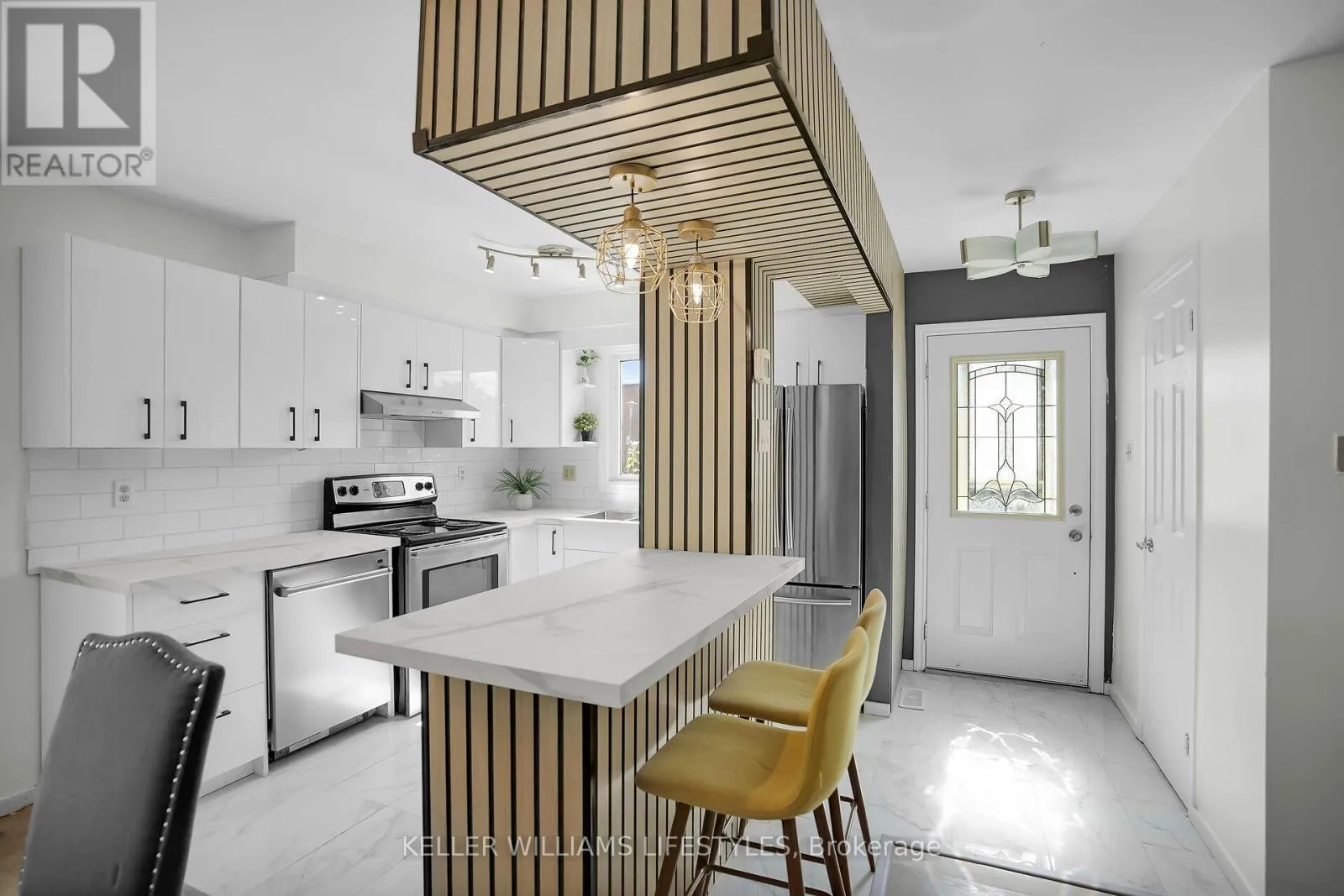 Row / Townhouse for rent: 4 - 230 Clarke Road, London East, Ontario N5W 5P5