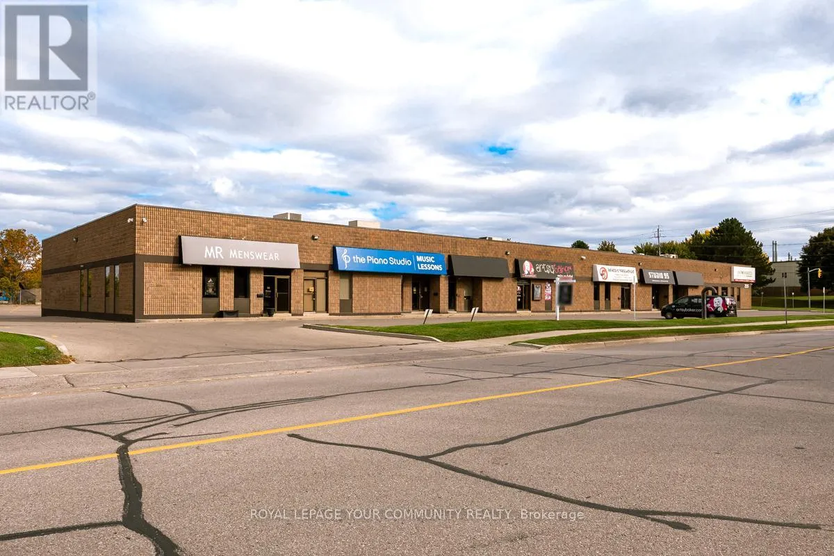 4 - 255 Industrial Parkway S, Aurora, Ontario L4G 3V5