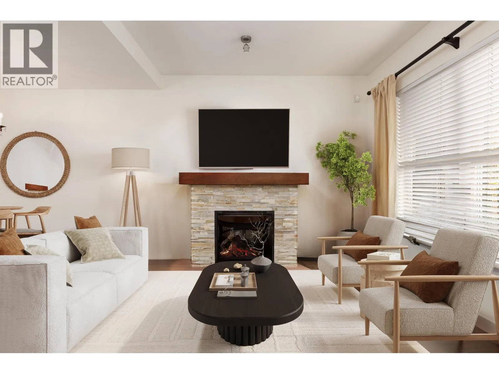 Row / Townhouse for rent: 4 307 E 15th Street, North Vancouver, British Columbia V7L 2R6