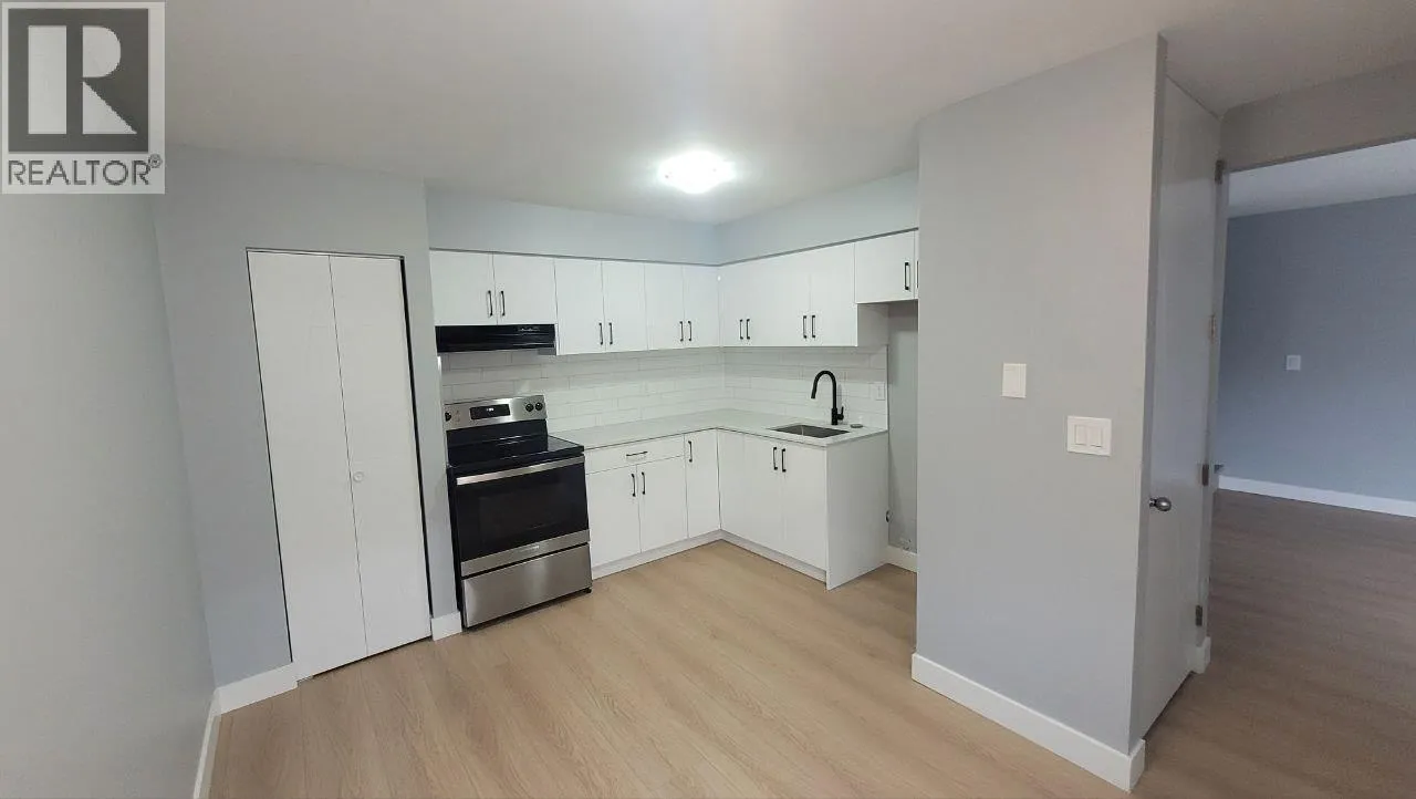 Row / Townhouse for rent: 4 310 Highland Way, Port Moody, British Columbia V3H 3V7