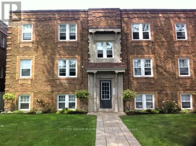 House for rent: 4 - 48 Emerald Crescent, Toronto, Ontario M8V 2B6