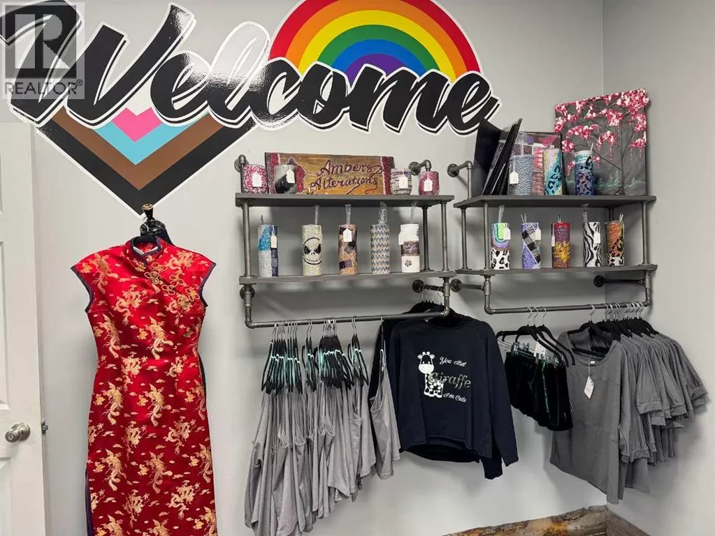 4, 4902 50 Street, Ponoka, Alberta T4J 1J5