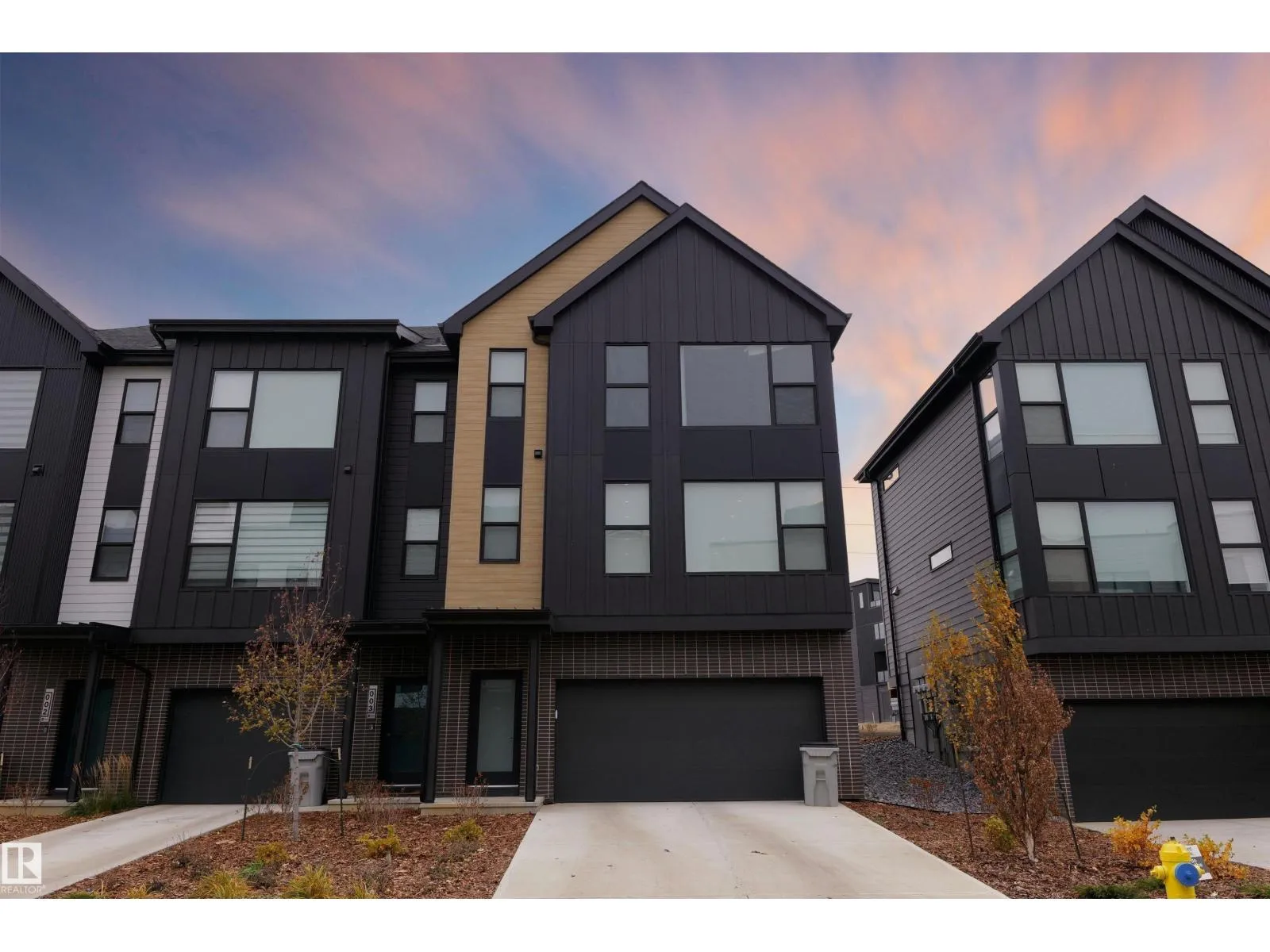 Row / Townhouse for rent: #4 5 Rondeau Dr, St. Albert, Alberta T8N 7X8