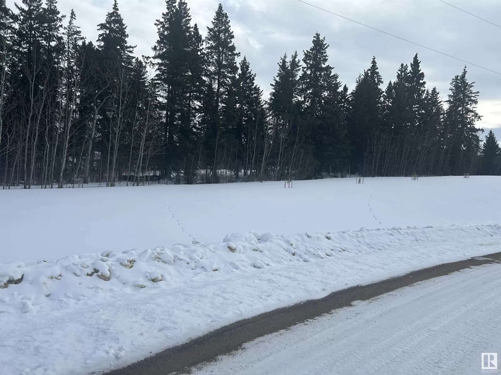 No Building for rent: 4, 53120 Rge Road 15, Rural Parkland County, Alberta T7Y 2E4