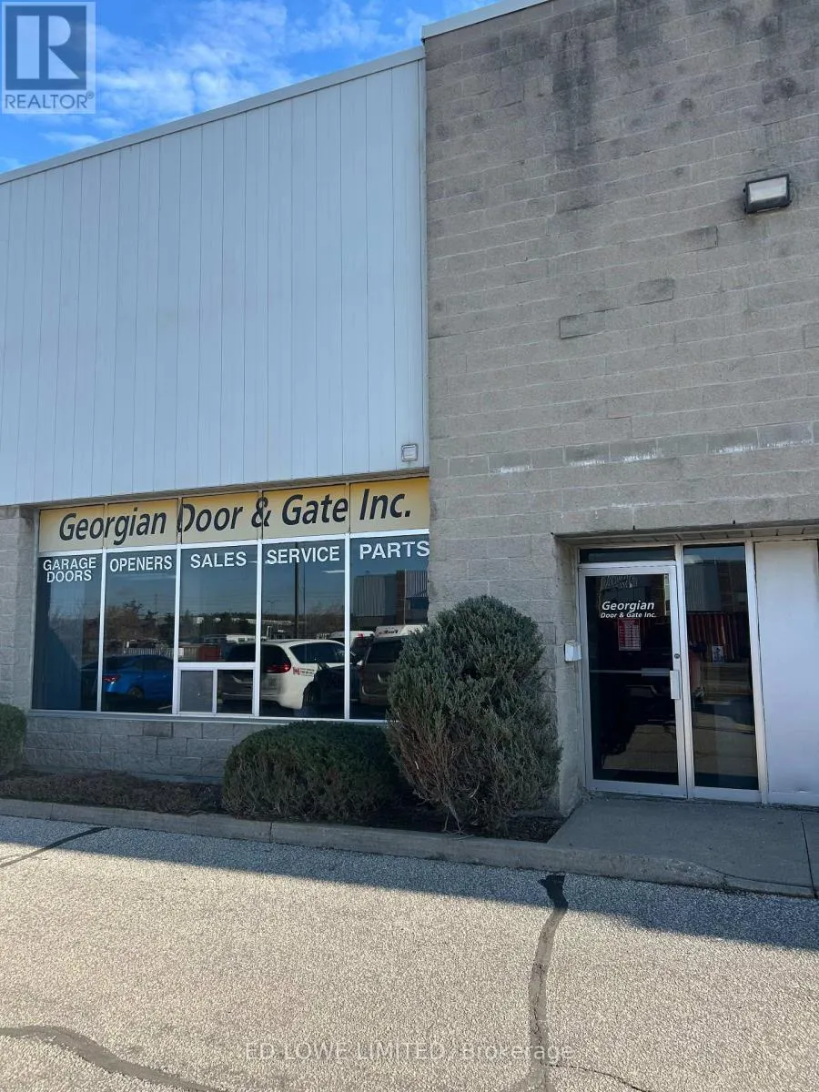 Multi-Tenant Industrial for rent: 4 - 56 Churchill Drive, Barrie, Ontario L4N 8Z5