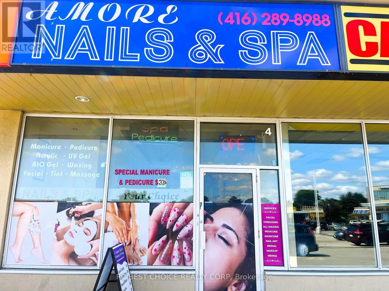 4 - 665 Markham Road, Toronto, Ontario M1H 2A4