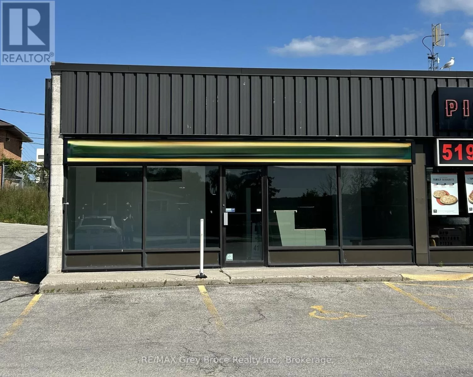 4 - 797 9th Avenue E, Owen Sound, Ontario N4K 3E6