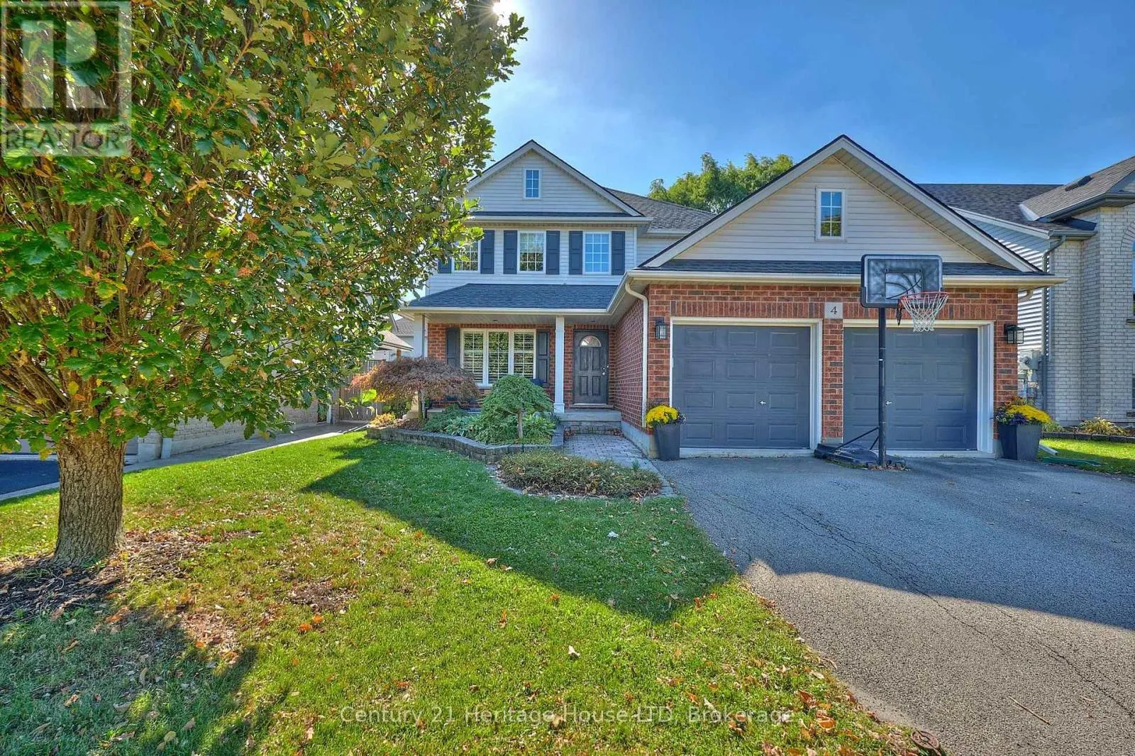 House for rent: 4 Arlene Street, St. Catharines, Ontario L2S 4C9