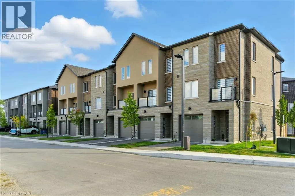 Row / Townhouse for rent: 4 Clear Valley Lane, Mount Hope, Ontario L0R 1W0