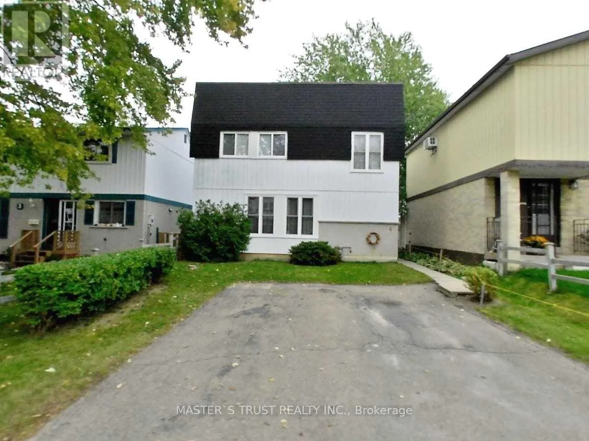 House for rent: 4 Gatsby Square, Brampton, Ontario L6S 2H4