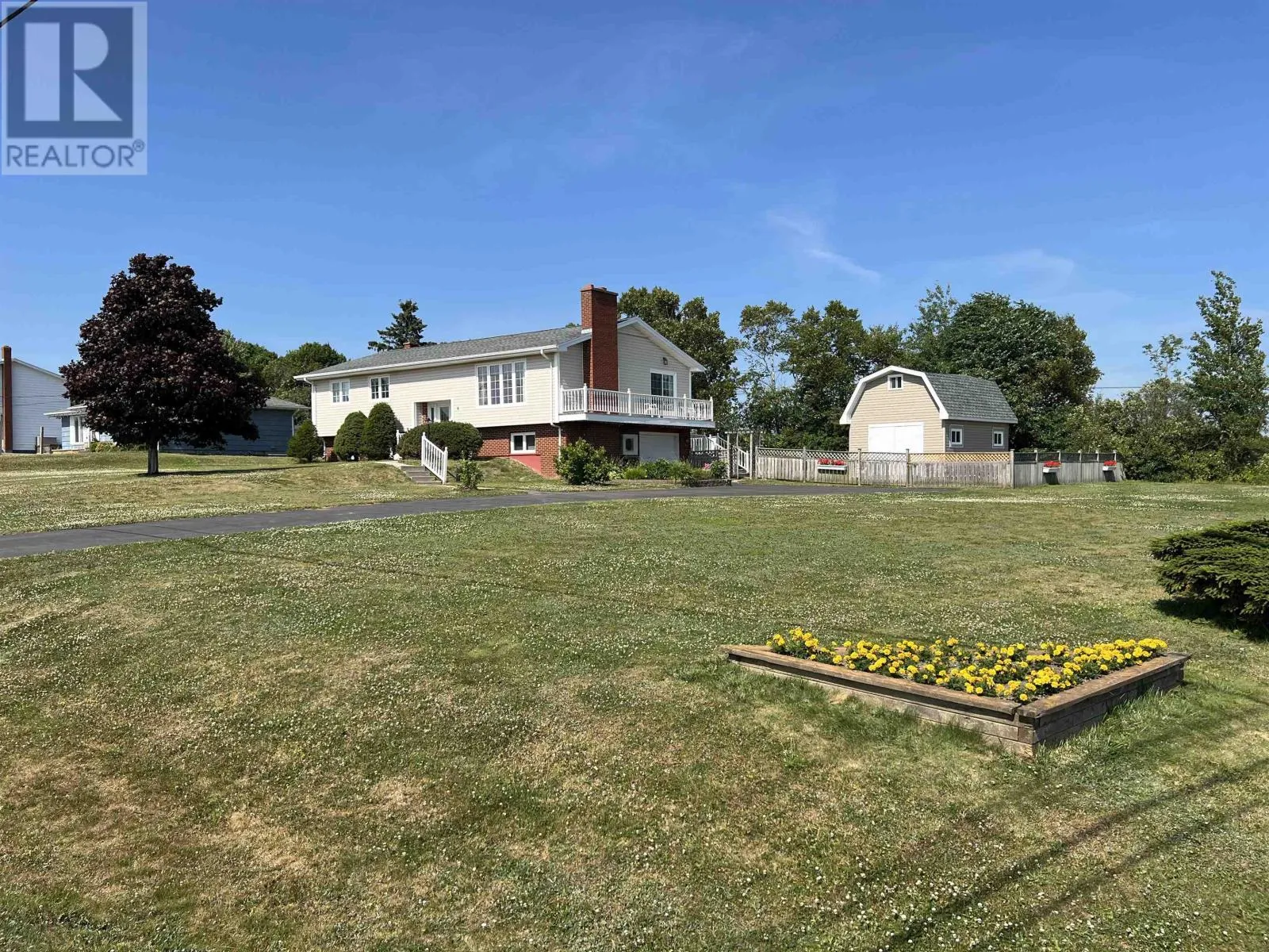 House for rent: 4 Herlihy Drive, Clyde River, Prince Edward Island C0A 1H3