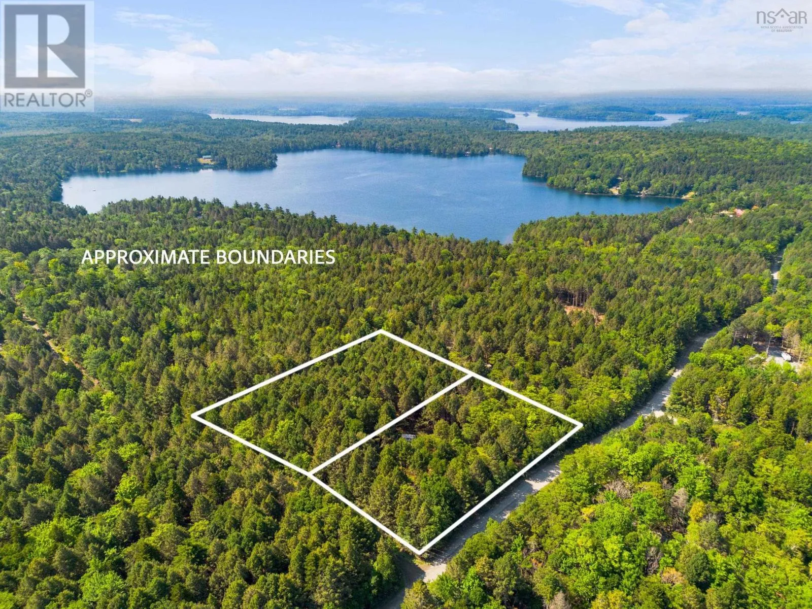 4 Horseback Hideaway, Labelle, Nova Scotia B1E 1E0