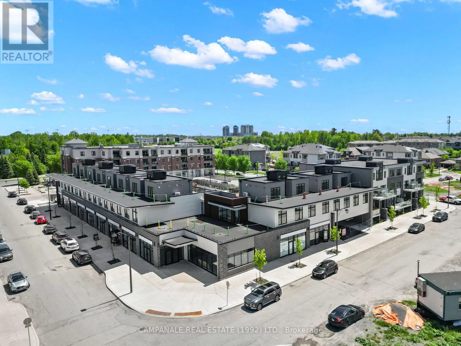 Apartment for rent: 4 Modugno Avenue, Ottawa, Ontario K2J 6J2