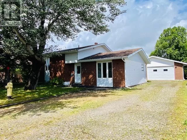 House for rent: 4 Murray Street, Kapuskasing, Ontario P5N 3B2