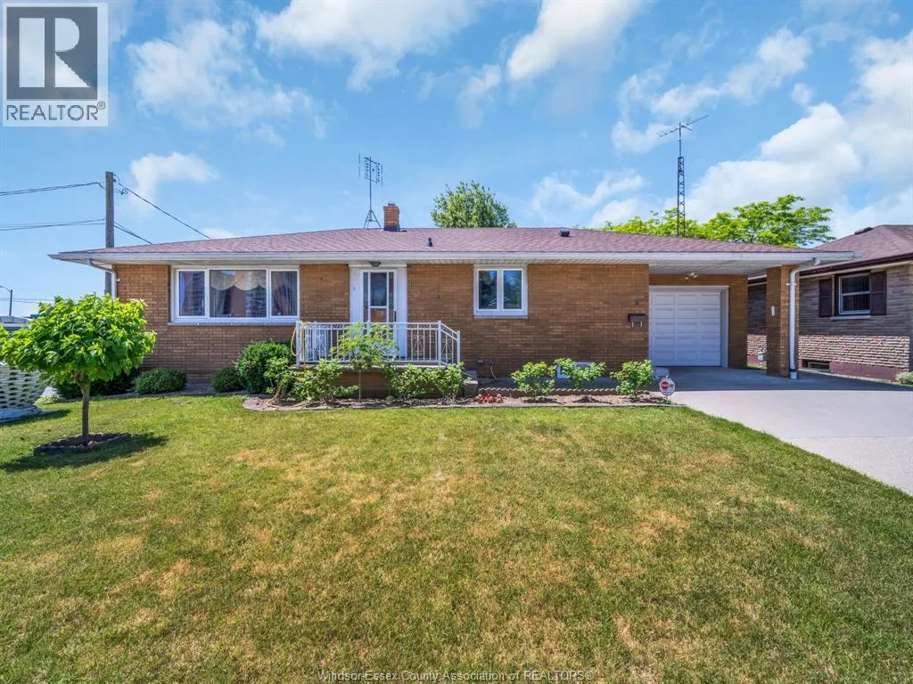 House for rent: 4 Pulford, Leamington, Ontario N8H 2J3