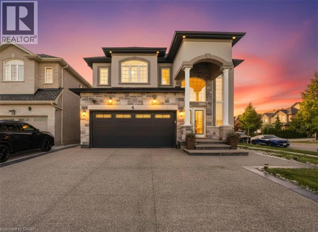 House for rent: 4 St Anthony Place, Hamilton, Ontario L9C 0E4