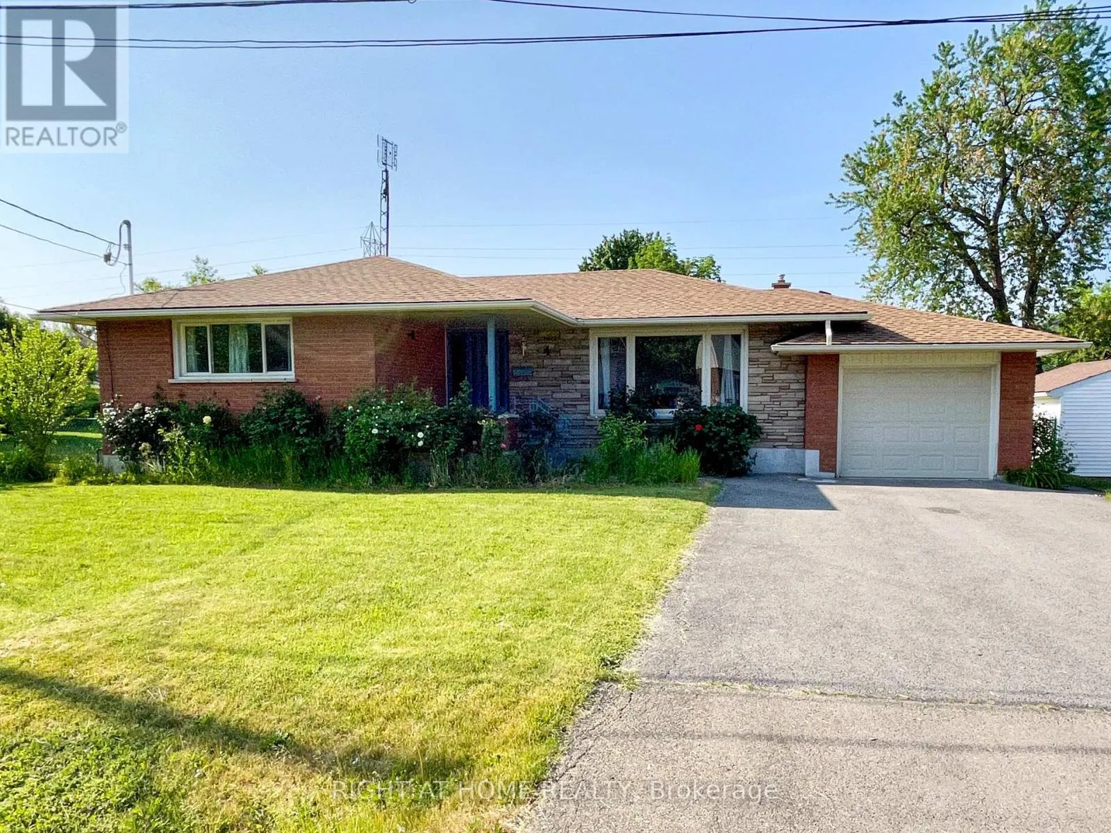 House for rent: 4 Valley Road, St. Catharines, Ontario L2S 1Y6