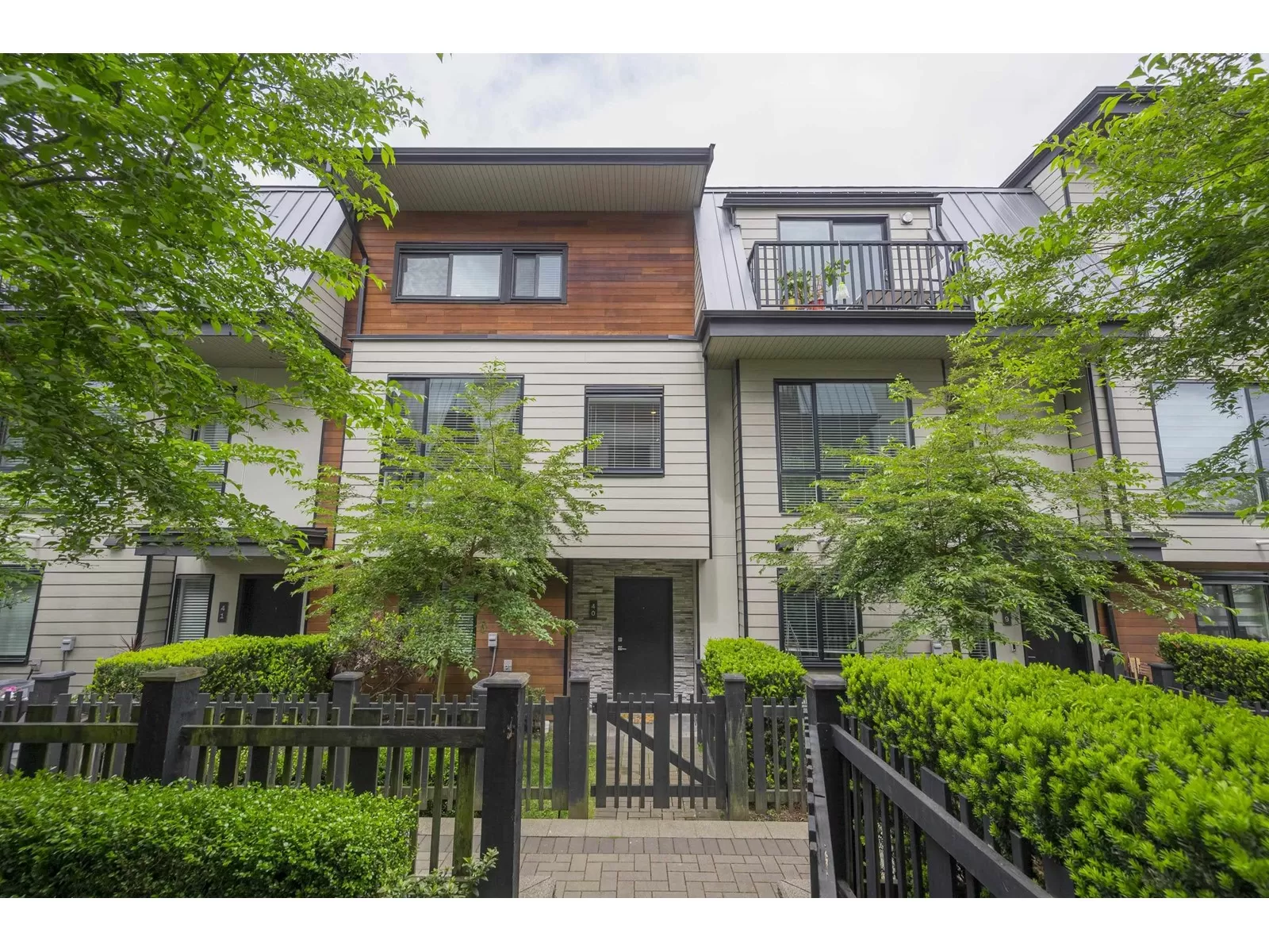 Row / Townhouse for rent: 40 15688 28 Avenue, Surrey, British Columbia V3Z 0N1