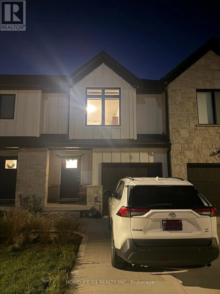 Row / Townhouse for rent: 40 Bastien Street, Cambridge, Ontario N1T 0E8