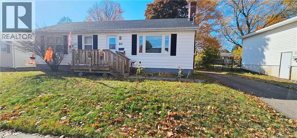 40 Coronation Drive, Moncton, New Brunswick E1E 2X1