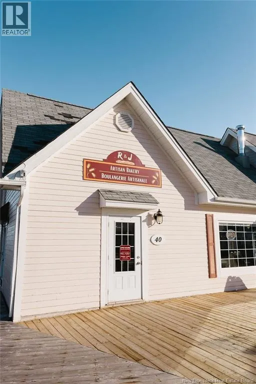 40 Douglas Ave, Bathurst, New Brunswick E2A 1B5