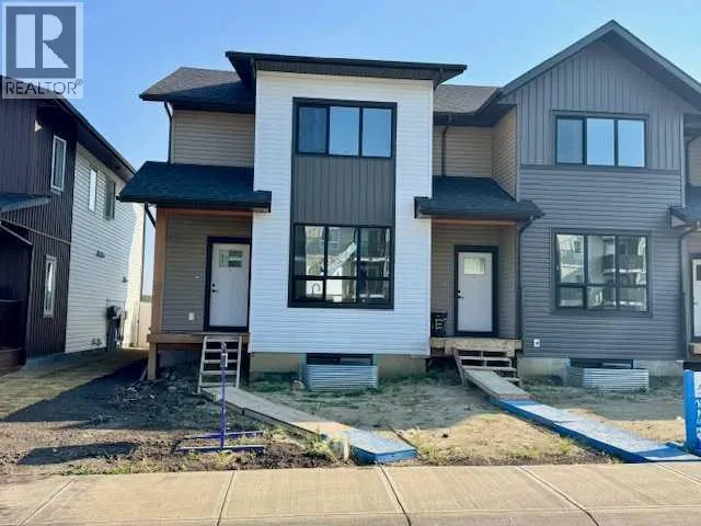 Row / Townhouse for rent: 40 Irvin Way, Sylvan Lake, Alberta T4S 0W2