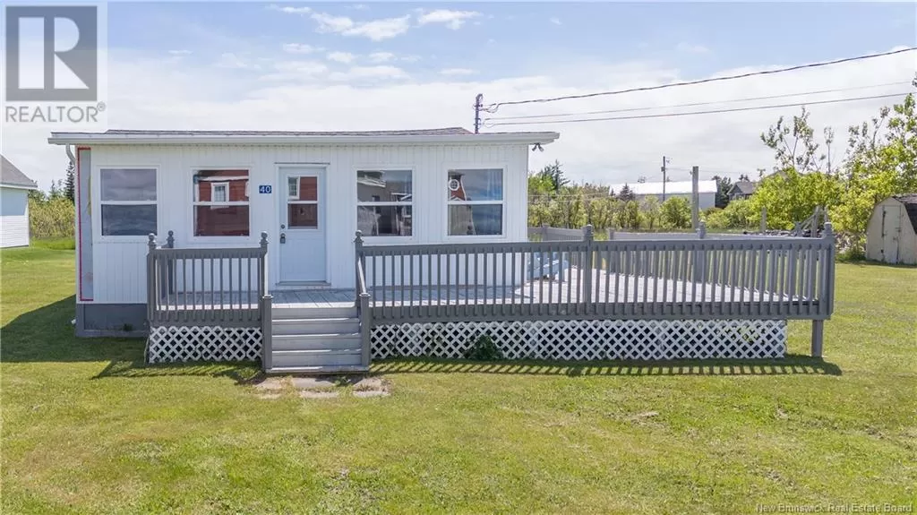 40 Pointe Ã  Richard Lane, Pointe-BrA>>lA(C)e, New Brunswick E8S 2V7