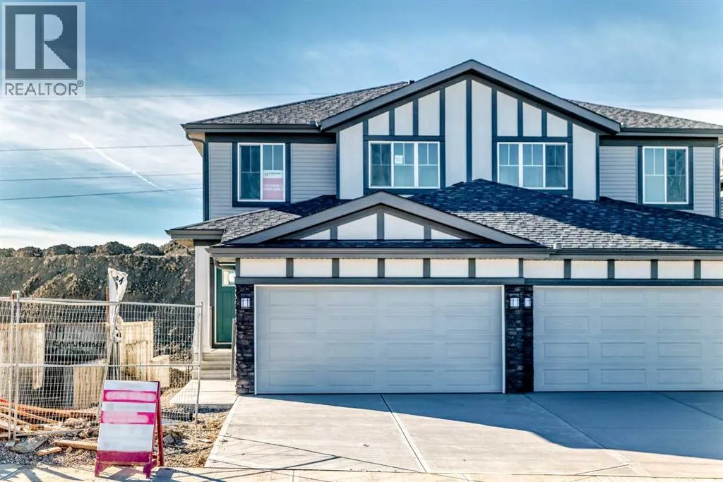 Duplex for rent: 40 Southborough Common, Cochrane, Alberta T4C 3L9