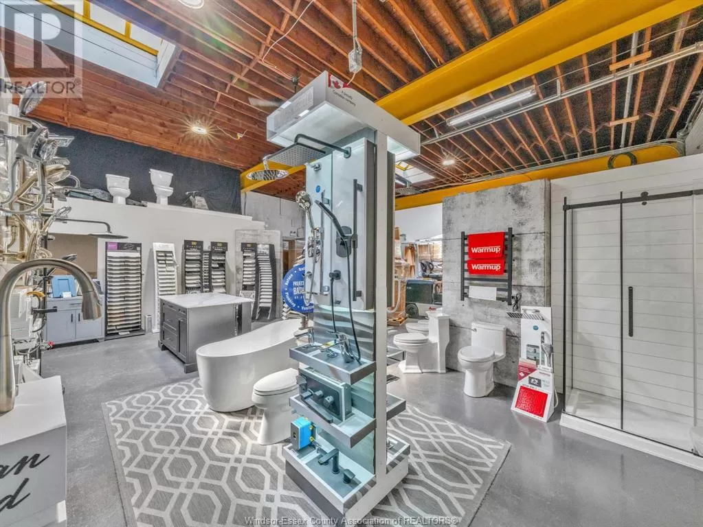 400 Erie Street East Unit# 7, Windsor, Ontario N9A 3X4