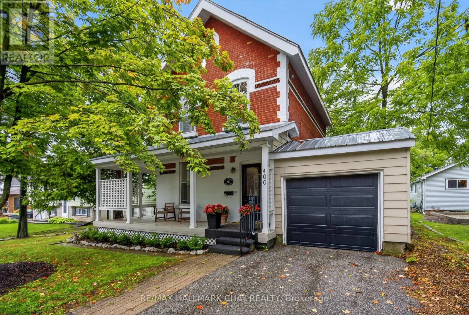 House for rent: 400 Peter Street N, Orillia, Ontario L3V 5A7