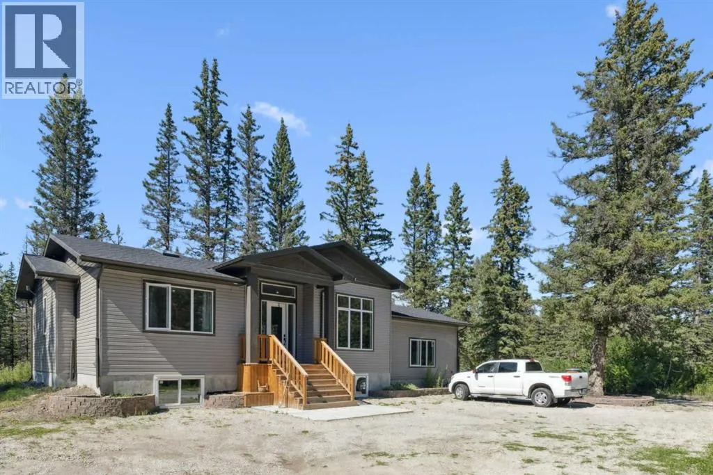 House for rent: 40018 Township Road 242, Rural Rocky View County, Alberta T3Z 2Z1