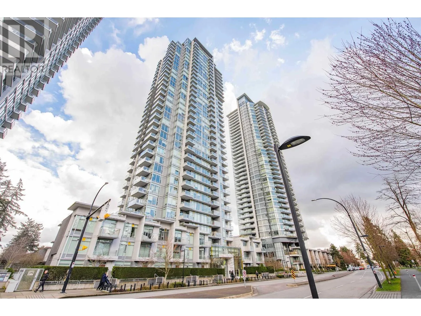 Apartment for rent: 4003 6588 Nelson Avenue, Burnaby, British Columbia V5H 0E8