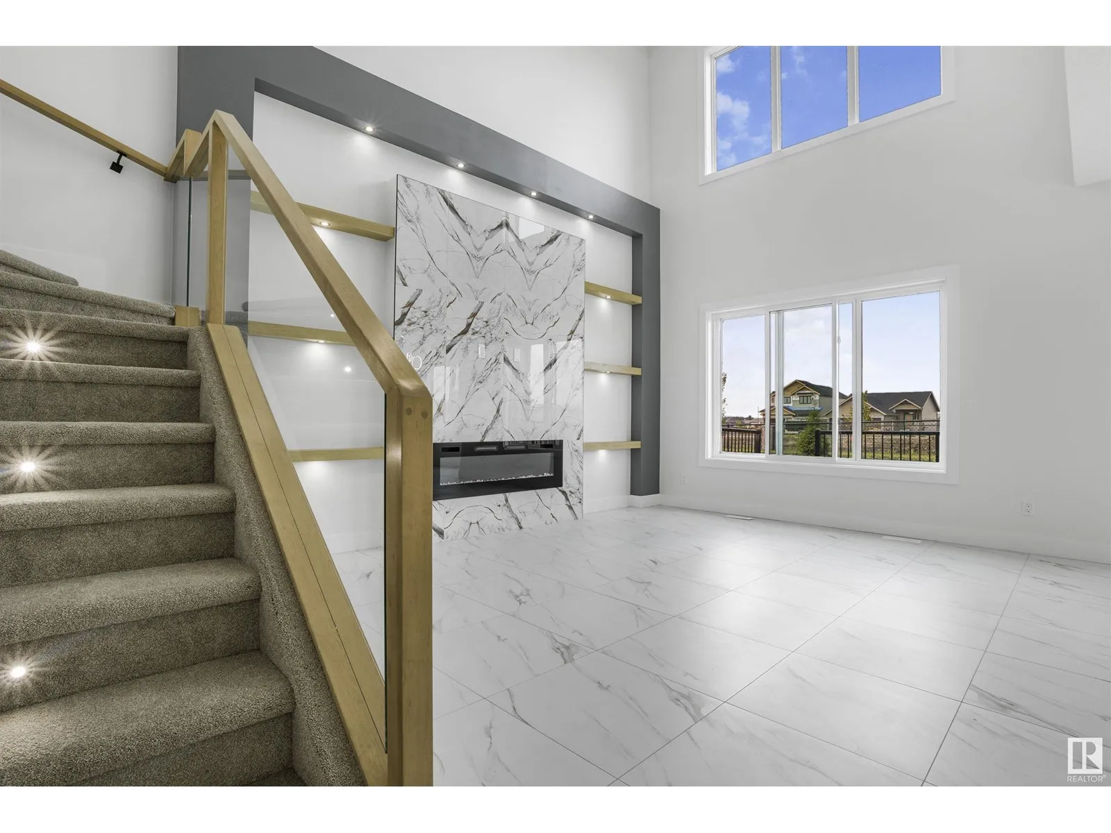 House for rent: 4004 40 St, Beaumont, Alberta T4X 3B6