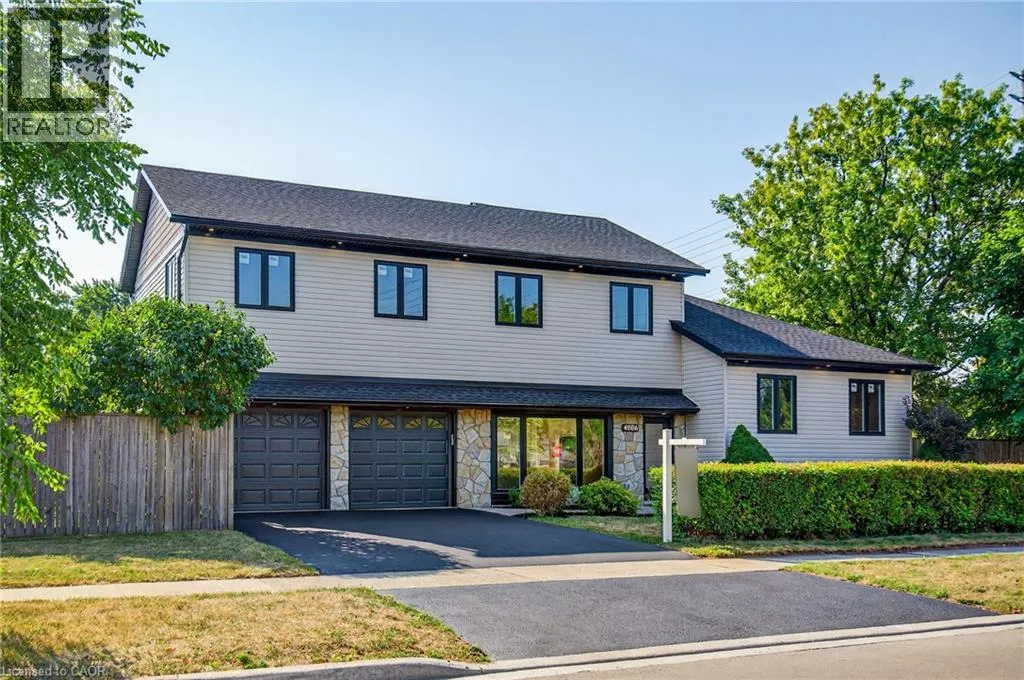 House for rent: 4006 Flemish Drive, Burlington, Ontario L7L 1Z5