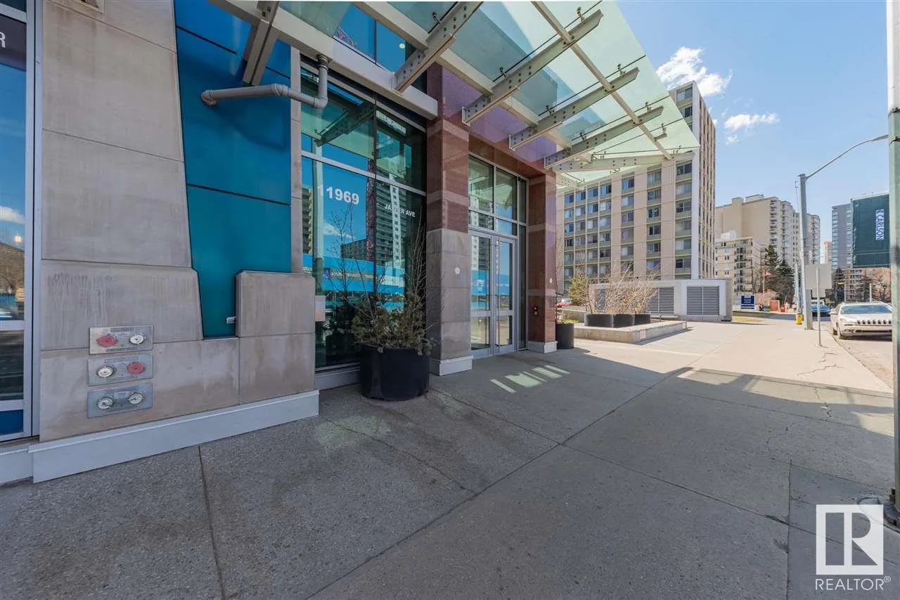 Apartment for rent: #401 11969 Jasper Av Nw, Edmonton, Alberta T5K 0P1