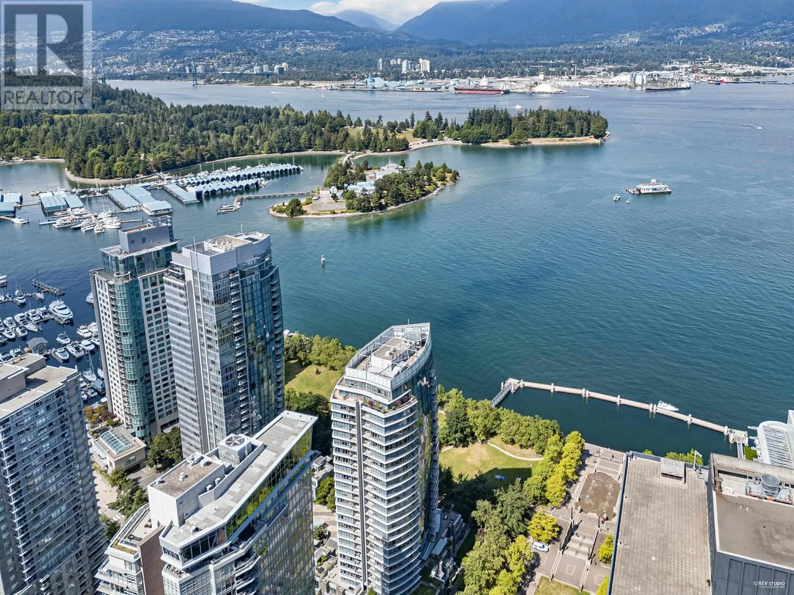 Apartment for rent: 401 1233 W Cordova Street, Vancouver, British Columbia V6C 3R1