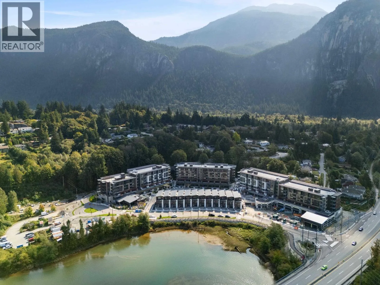 Apartment for rent: 401 1506 Scott Crescent, Squamish, British Columbia V8B 1G4