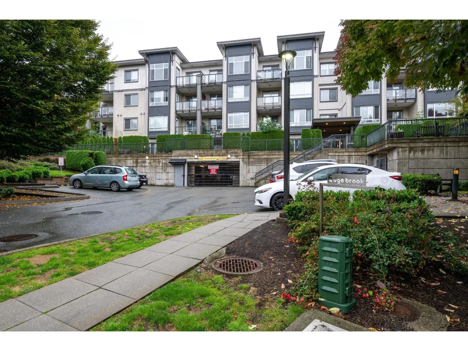 Apartment for rent: 401 2943 Nelson Place, Abbotsford, British Columbia V2S 0C8