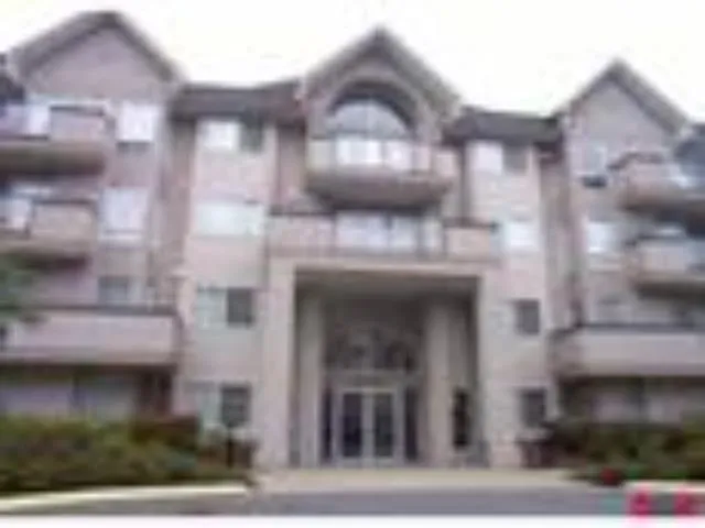 Apartment for rent: 401 33738 King Rd Road, Abbotsford, British Columbia V2S 8J5