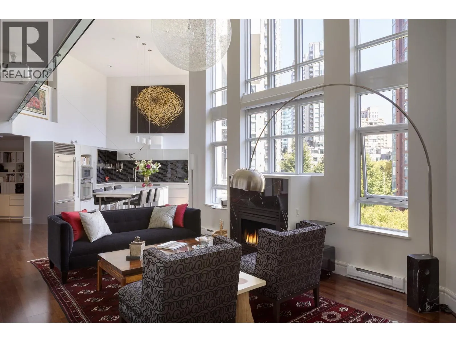 Apartment for rent: 401 988 Richards Street, Vancouver, British Columbia V6B 8R2