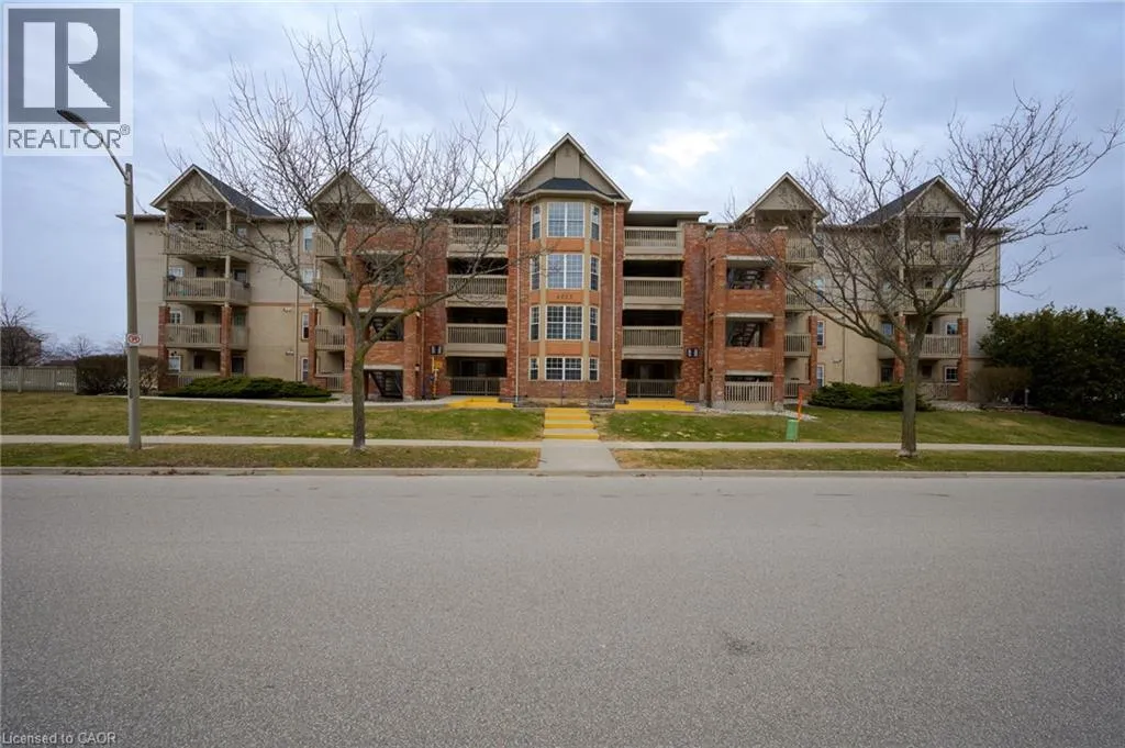 Apartment for rent: 4015 Kilmer Drive Unit# 110, Burlington, Ontario L7M 4M4