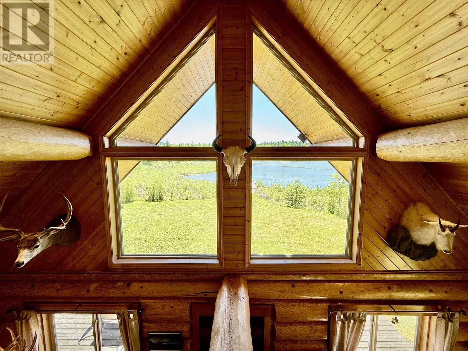 House for rent: 4015 Ruth Lake Road, Forest Grove, British Columbia V0K 1M0