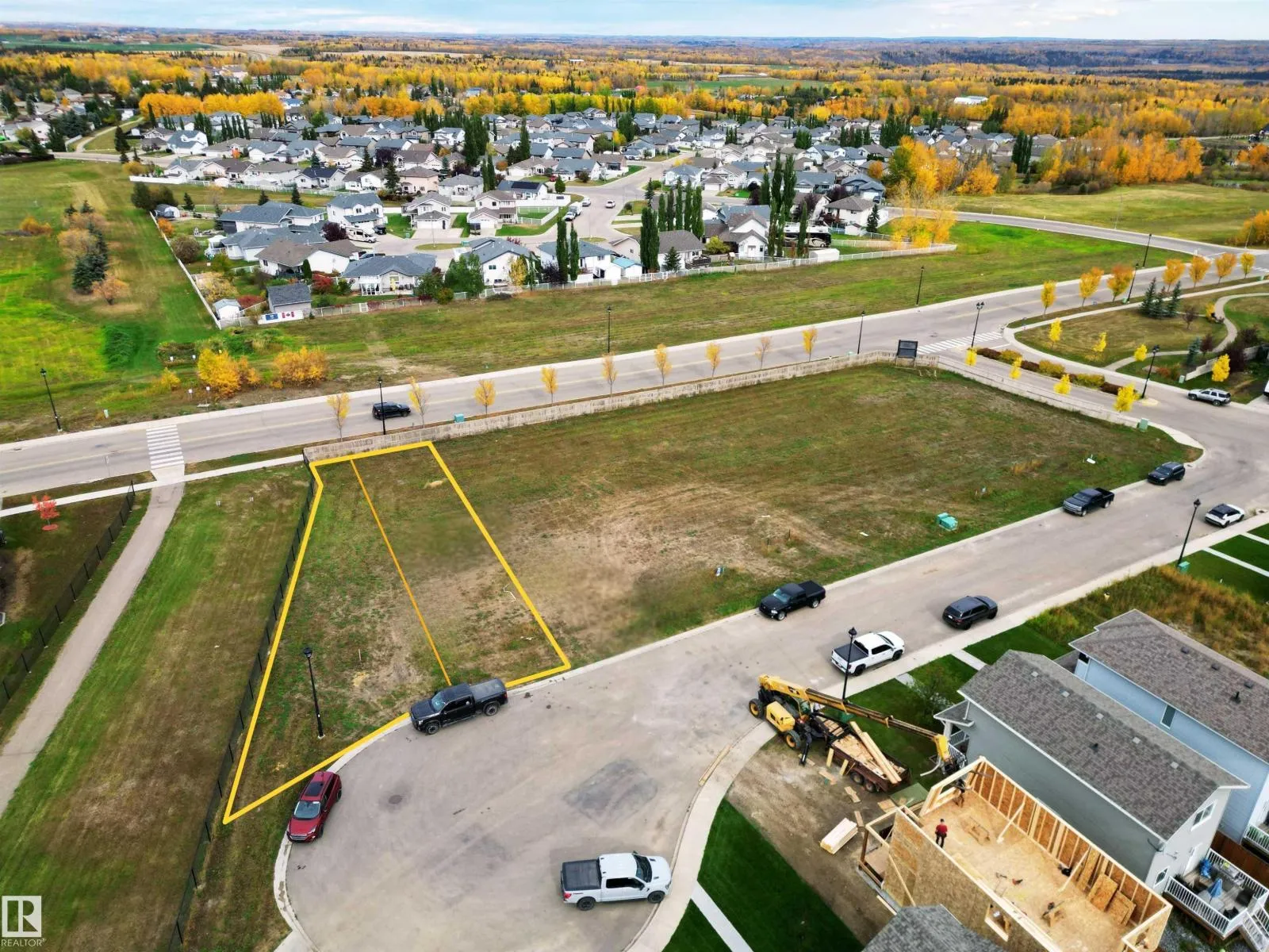 No Building for rent: 4018 & 4020 42 Av, Drayton Valley, Alberta T7A 0B4