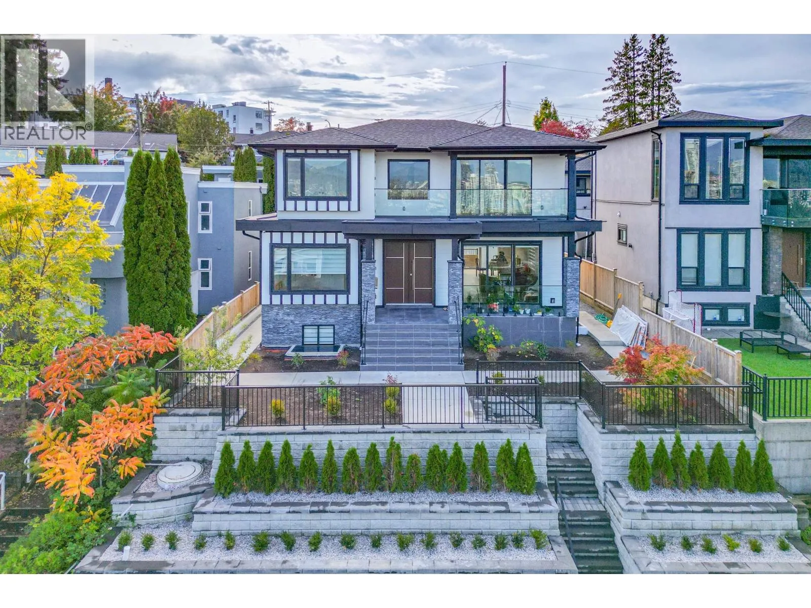 House for rent: 4018 Nithsdale Street, Burnaby, British Columbia V5G 1P6