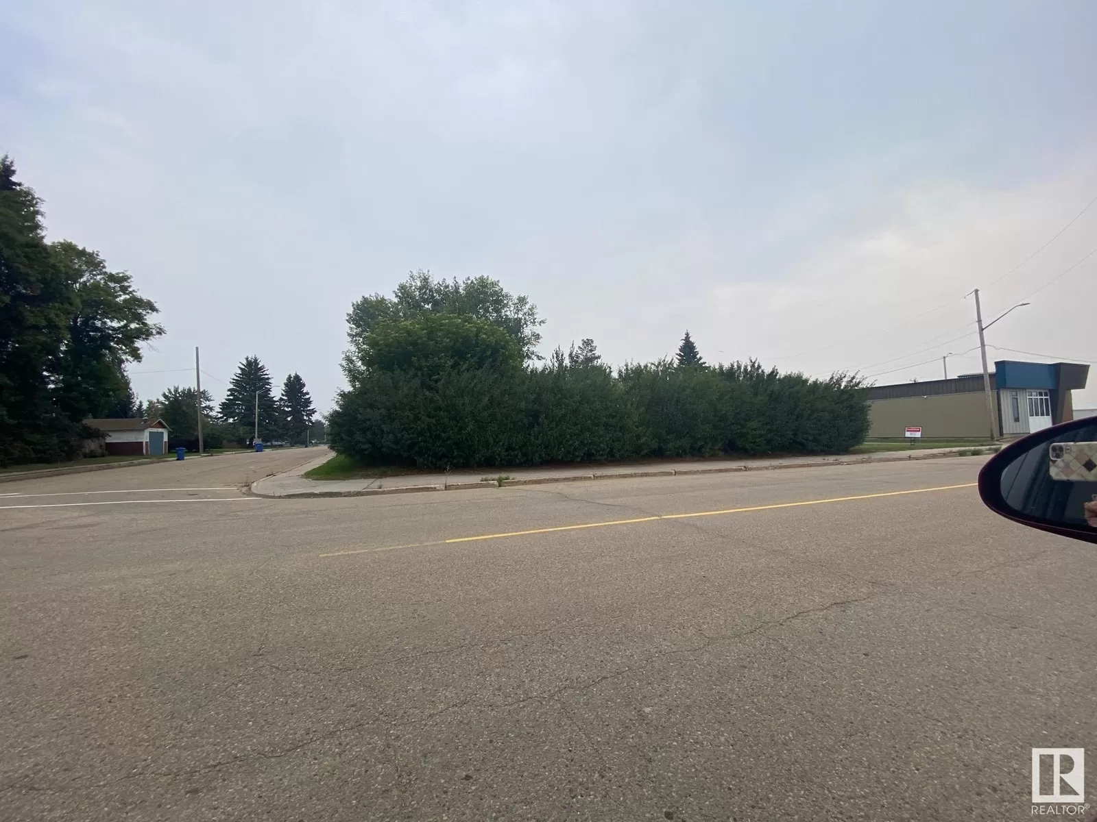 No Building for rent: 4019 47 St, Wetaskiwin, Alberta T9A 1B7