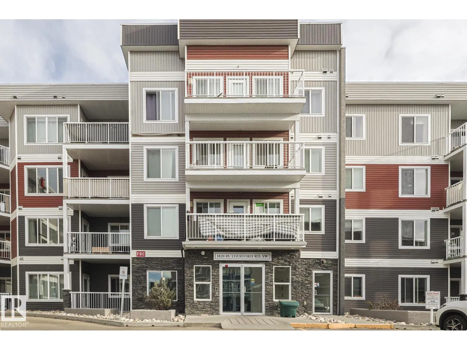 Apartment for rent: #402 1820 Rutherford Rd Sw Sw, Edmonton, Alberta T6W 2K6